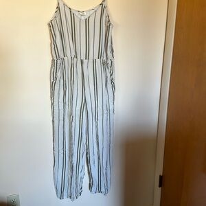 Dizzy lizzy jumpsuit . Size large